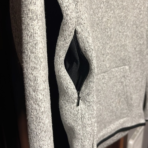 Nike sweatshirt - Picture 2 of 5